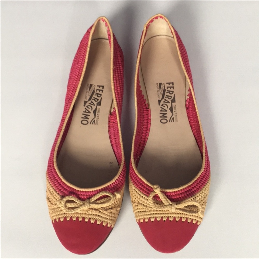 Salvatore Ferragamo women Cap Toe Raffa  Flats 8M